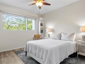 1600 Barton Springs RD 4205, Austin TX 78704