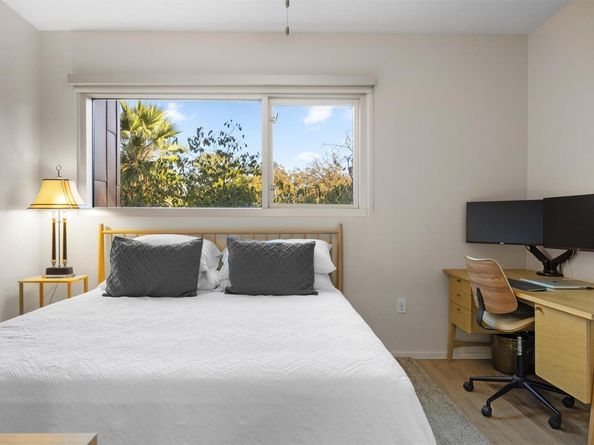 1600 Barton Springs RD 4205, Austin TX 78704