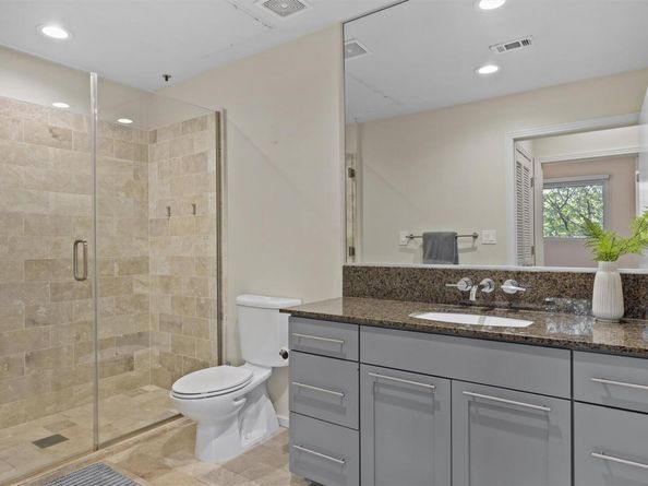 1600 Barton Springs RD 4205, Austin TX 78704