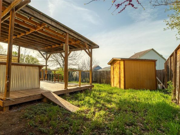 7104 Villita Avenida ST, Austin TX 78741