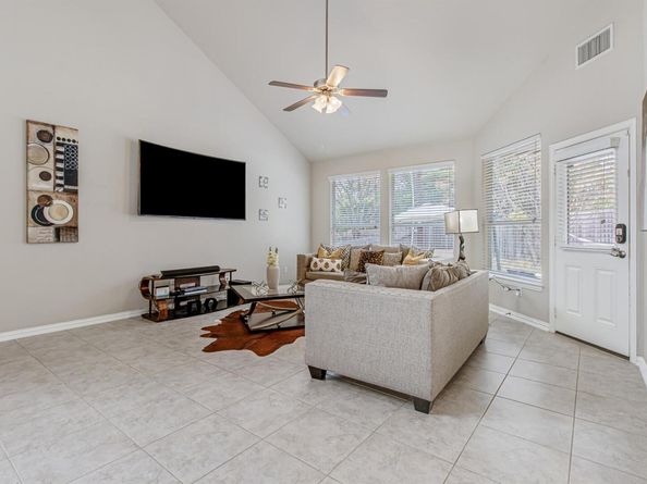 1366 Red Stag PL, Round Rock TX 78665