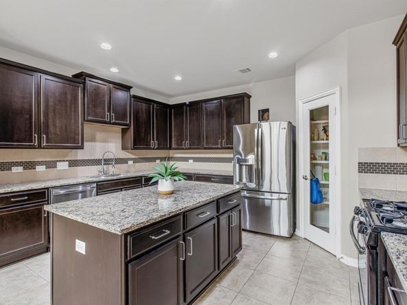 1366 Red Stag PL, Round Rock TX 78665