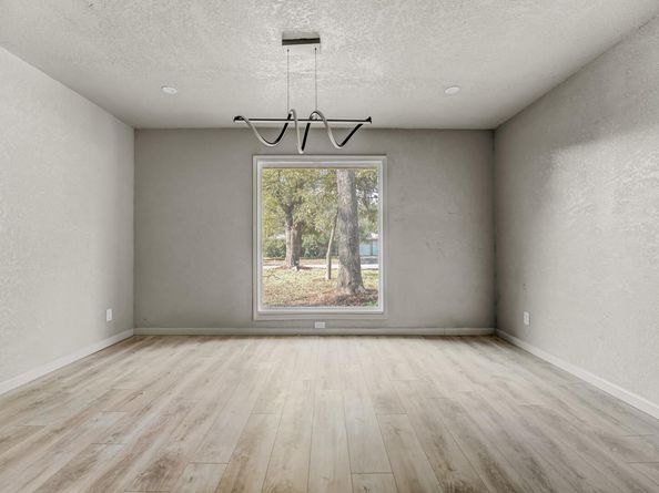 3110 Val DR, Austin TX 78723