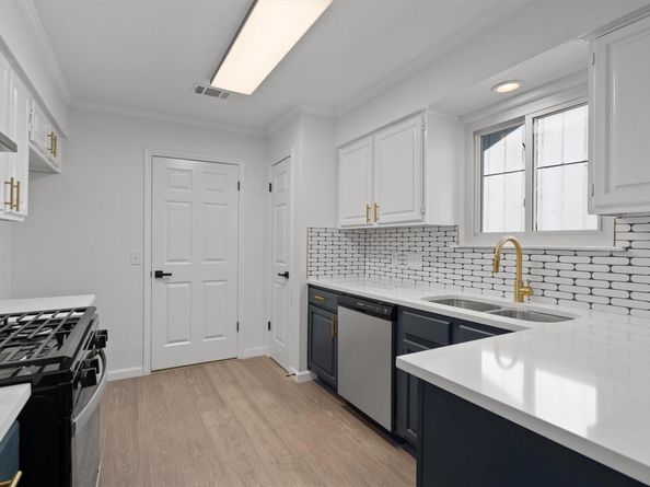 9913 Willers WAY, Austin TX 78748