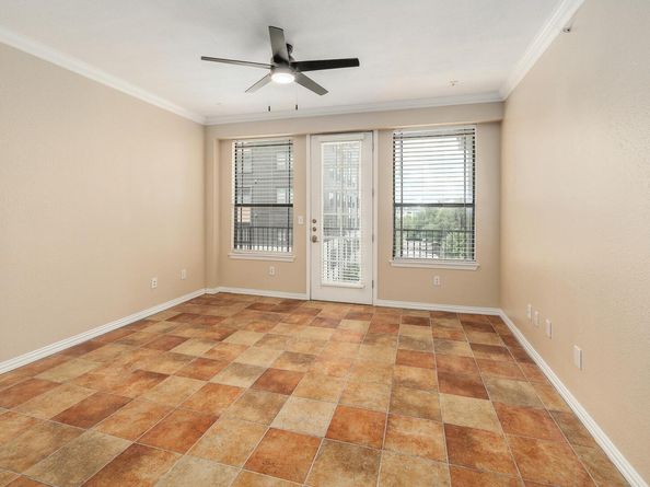 2505 San Gabriel ST 304, Austin TX 78705