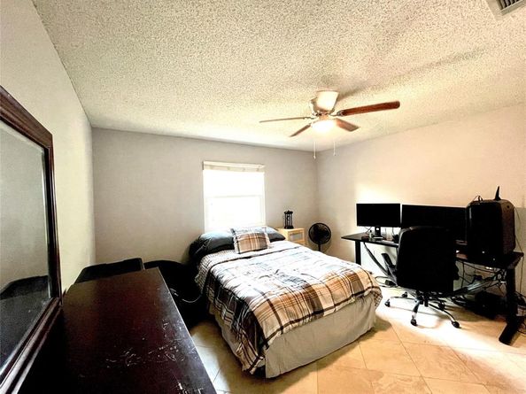 13242 Kerrville Folkway, Austin TX 78729