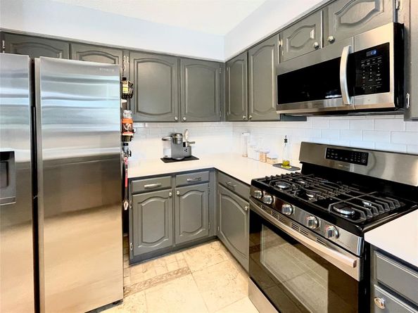 13242 Kerrville Folkway, Austin TX 78729