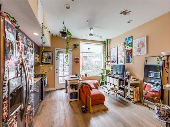 1800 E 4th ST 223, Austin TX 78702
