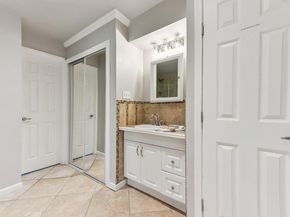 7067 Comanche TRL, Austin TX 78732