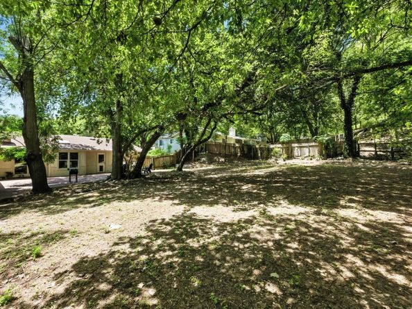 3916 Knollwood DR, Austin TX 78731