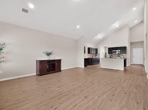 5905 Diamondleaf BND, Austin TX 78724