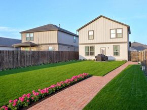 204 Perugia ST, Liberty Hill TX 78642