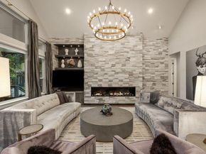 3018 Sunridge DR 8, Austin TX 78741