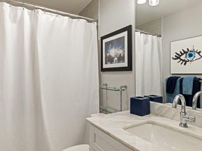 3018 Sunridge DR 8, Austin TX 78741
