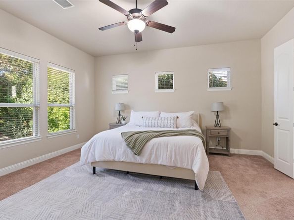 1913 Harvest Dance DR, Leander TX 78641