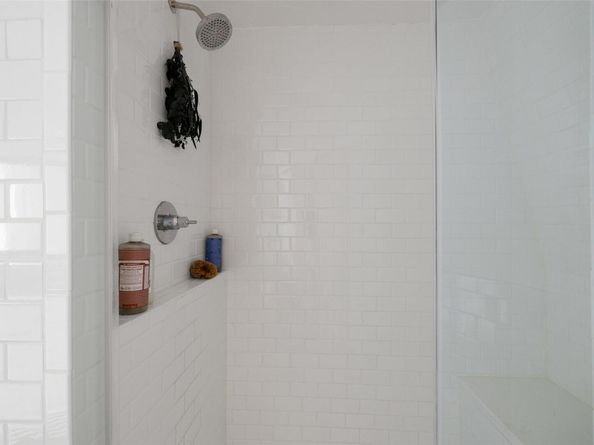 2602 Douglas ST, Austin TX 78741
