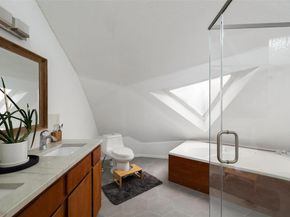 2602 Douglas ST, Austin TX 78741