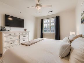 1701 Simond Ave 513, Austin TX 78723