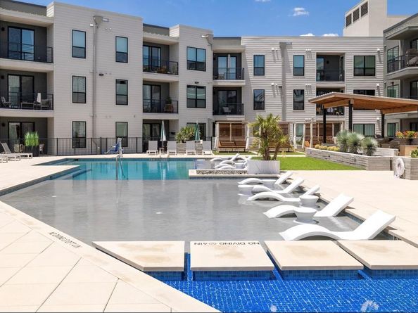 1701 Simond Ave 513, Austin TX 78723