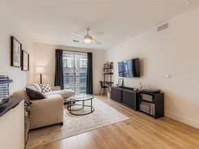 1701 Simond Ave 513, Austin TX 78723