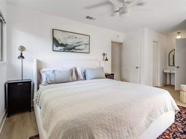5300 Basswood LN, Austin TX 78723