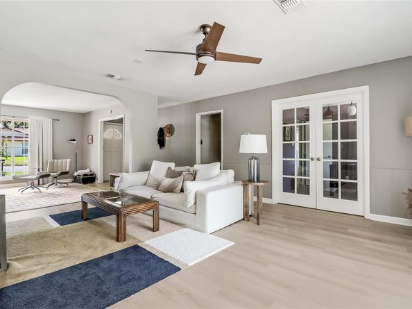5300 Basswood LN, Austin TX 78723