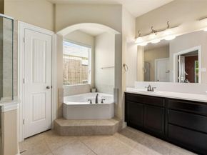 4205 Woodhaven TRL, Round Rock TX 78665