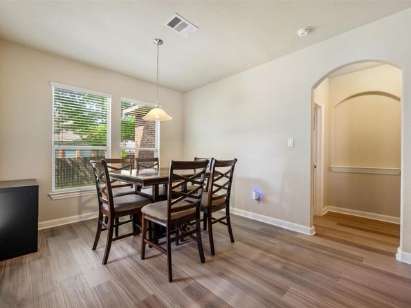 4205 Woodhaven TRL, Round Rock TX 78665