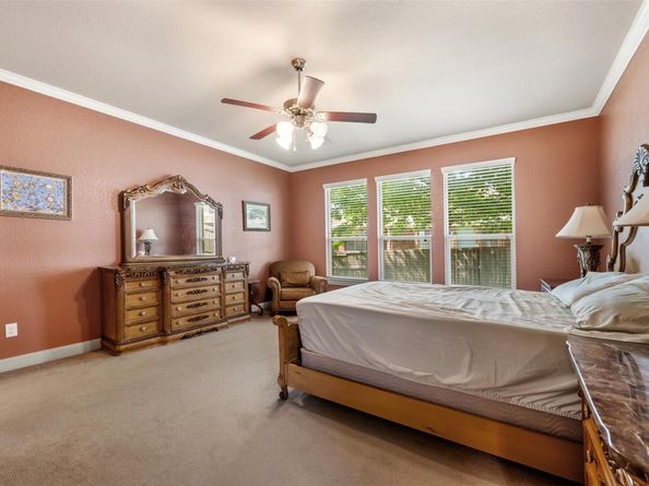 4205 Woodhaven TRL, Round Rock TX 78665