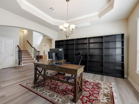 4205 Woodhaven TRL, Round Rock TX 78665