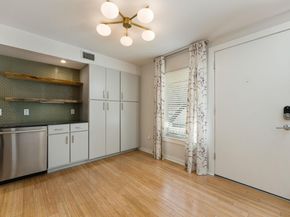 2200 Dickson DR 119, Austin TX 78704