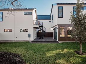 3209 Dolphin Dr 2, Austin TX 78704