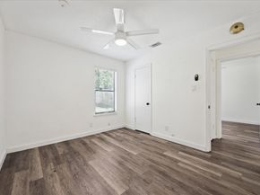 300 Tilbury LN, Austin TX 78745