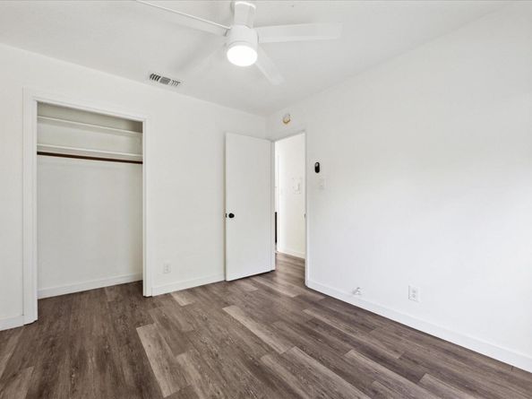 300 Tilbury LN, Austin TX 78745
