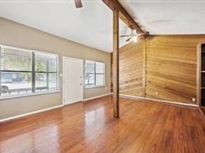 300 Tilbury LN, Austin TX 78745