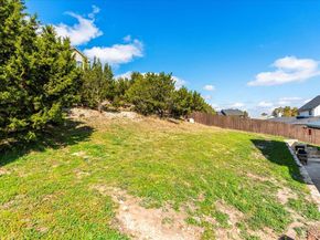712 Newport DR, Spicewood TX 78669
