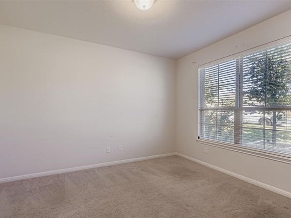 400 Somerville ST, Leander TX 78641