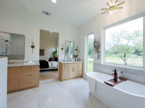1005 Cimarron Hills TRL W, Georgetown TX 78628