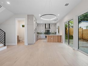 1135 Salina ST, Austin TX 78702