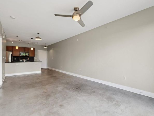 3016 Guadalupe ST 211, Austin TX 78705