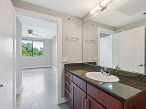 3016 Guadalupe ST 211, Austin TX 78705