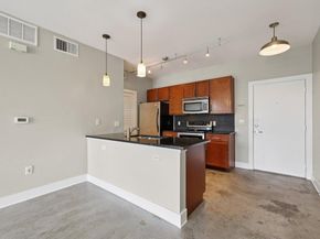 3016 Guadalupe ST 211, Austin TX 78705