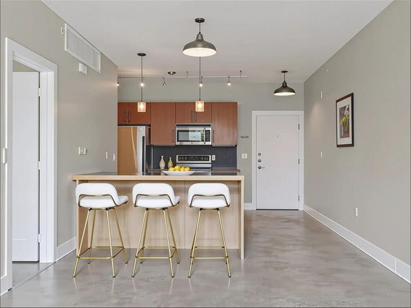 3016 Guadalupe ST 211, Austin TX 78705