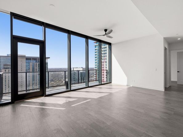 84 East Ave 4005, Austin TX 78701