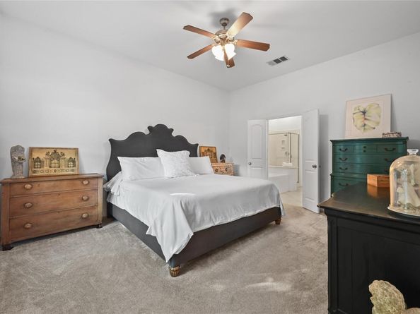 2210 Onion Creek PKWY 904, Austin TX 78747