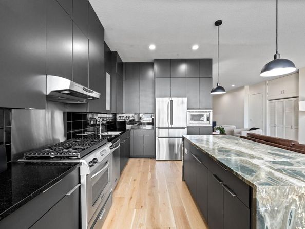 555 E 5th ST 521, Austin TX 78701