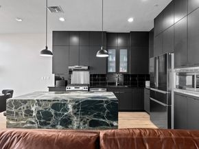 555 E 5th ST 521, Austin TX 78701