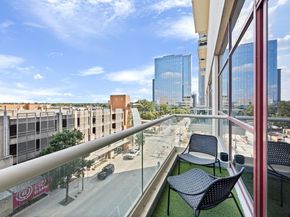 555 E 5th ST 521, Austin TX 78701