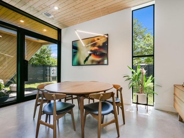 1100 Brass ST 1, Austin TX 78702
