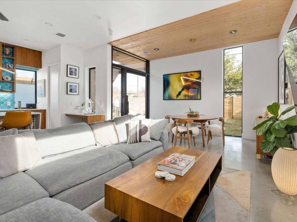 1100 Brass ST 1, Austin TX 78702